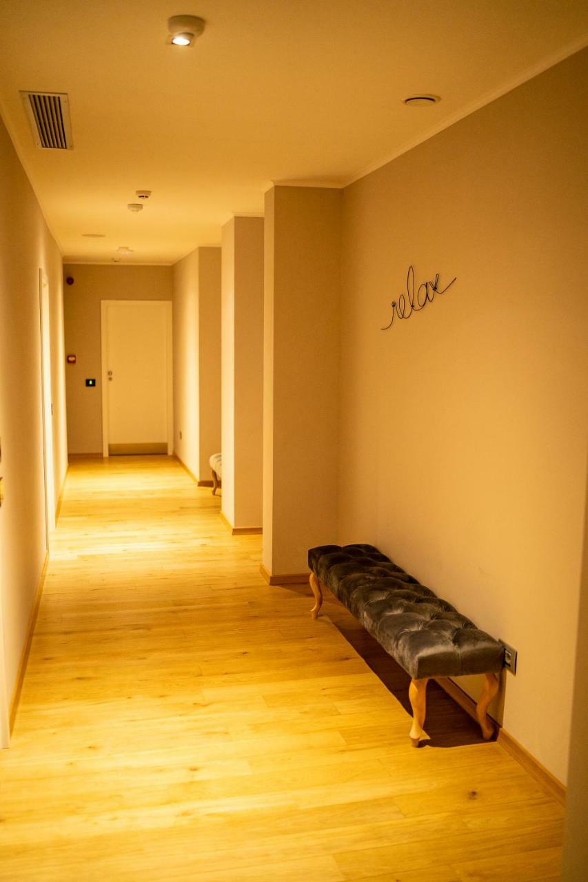 New Era Hotel Old Town Bucharest Parking With Fee Nearby Exterior photo